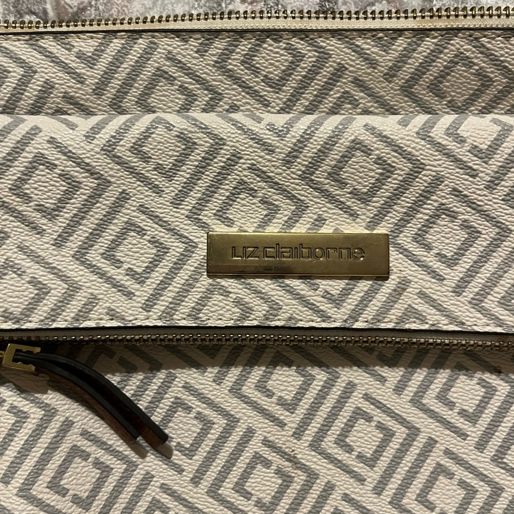 Liz Claiborne crossbody
